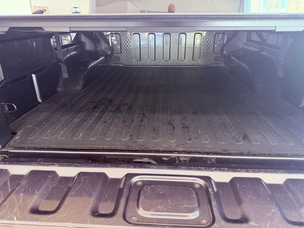 Used 2021 Jeep Gladiator Sport AWD/4WD image 13