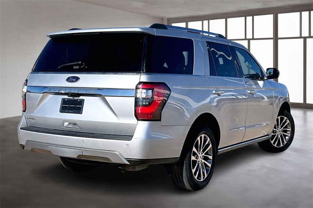 Used 2018 Ford Expedition Limited w/ Equipment Group 301A image 2