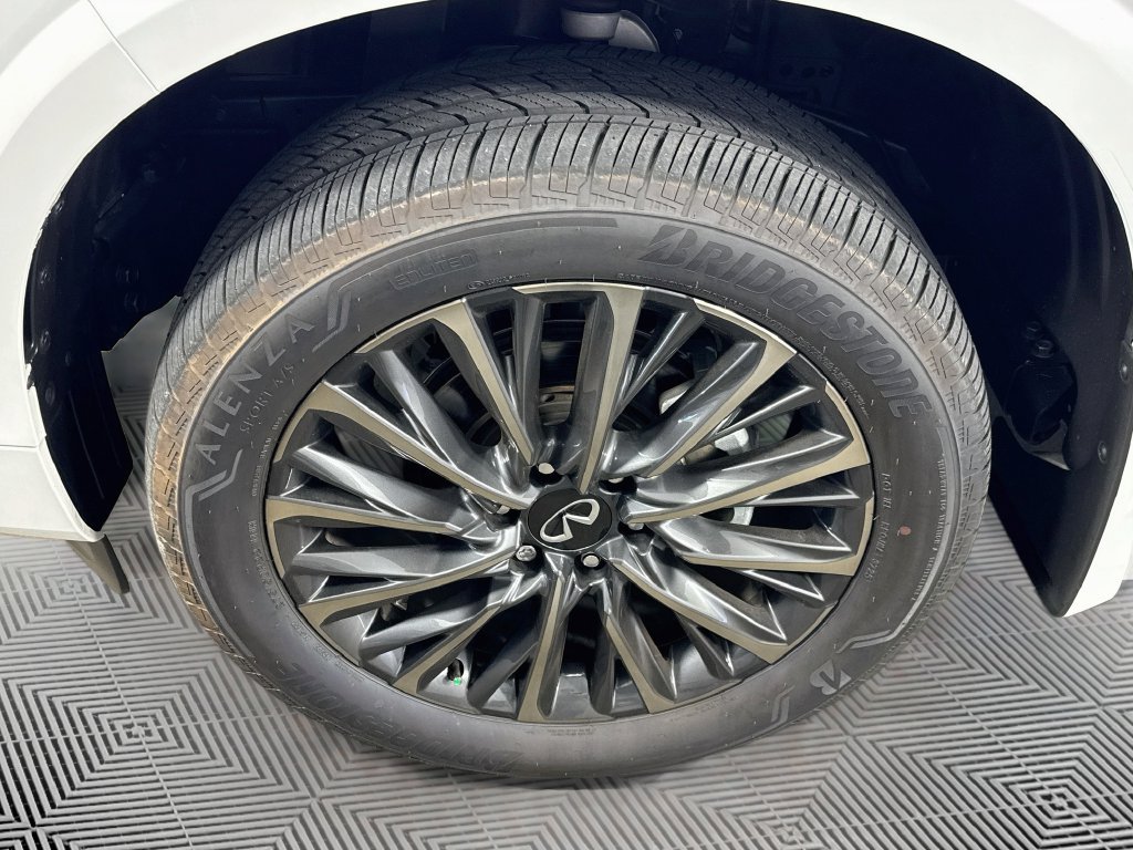 Certified 2026 INFINITI QX80 Autograph AWD/4WD image 34