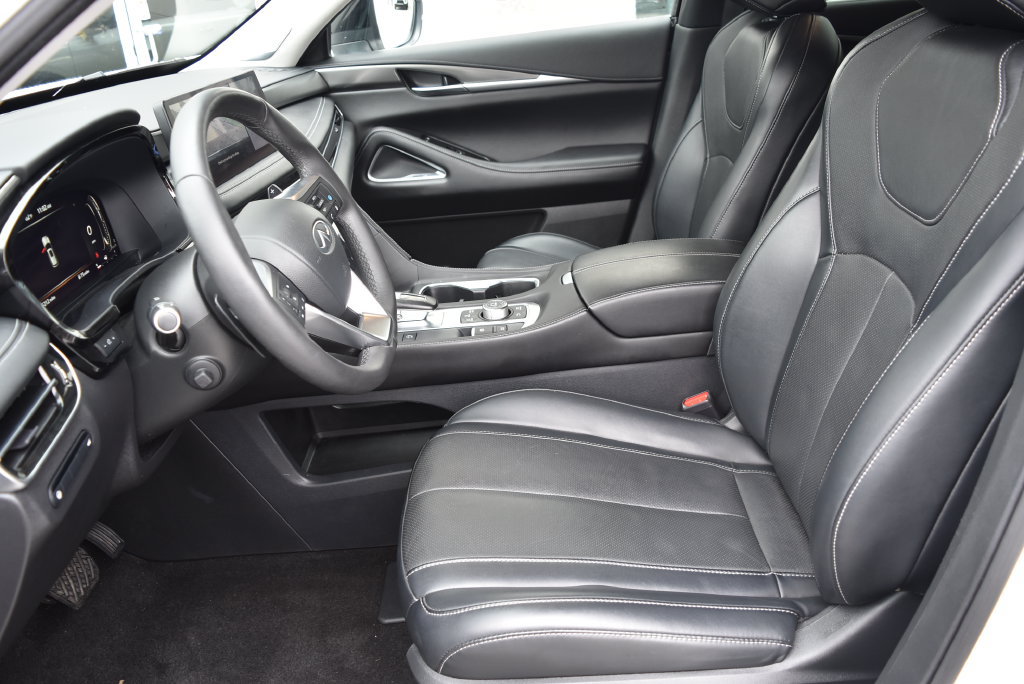 Used 2023 INFINITI QX60 Luxe w/ Performance Audio Package AWD/4WD image 8
