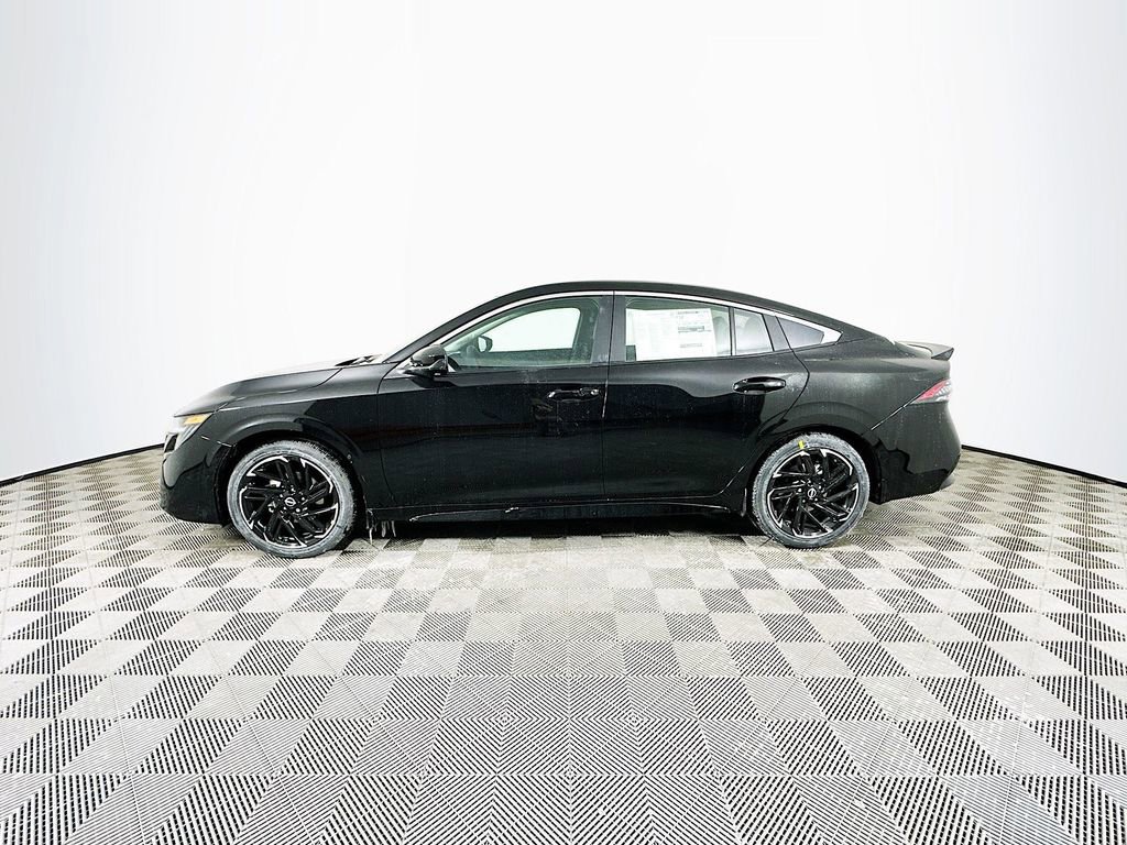 New 2026 Nissan Sentra SR w/ SR Premium Package image 6