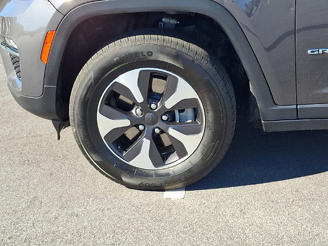 Used 2024 Jeep Grand Cherokee Limited 4xe AWD/4WD image 8