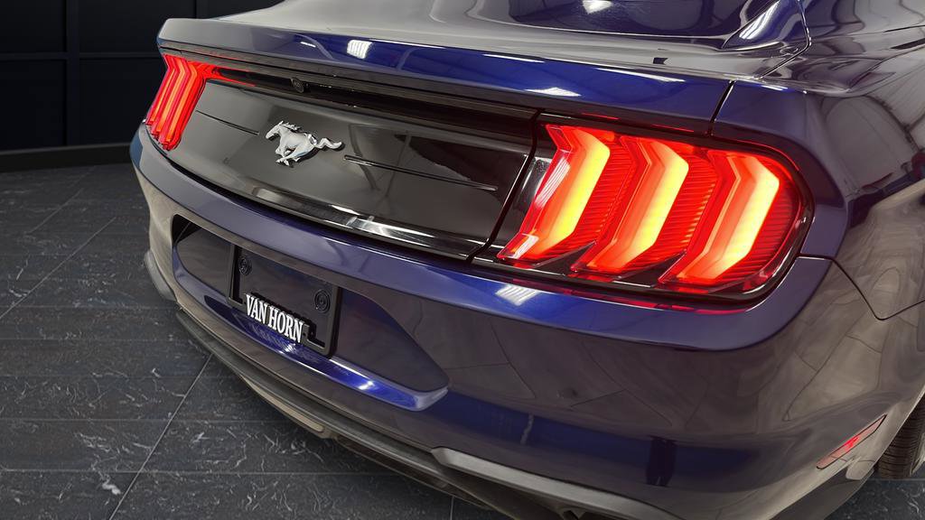 Used 2020 Ford Mustang Coupe RWD image 33