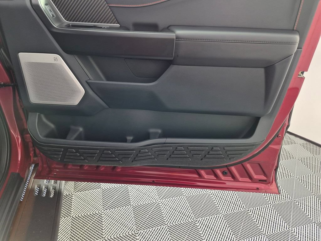 Used 2025 Ford F150 Raptor AWD/4WD image 36
