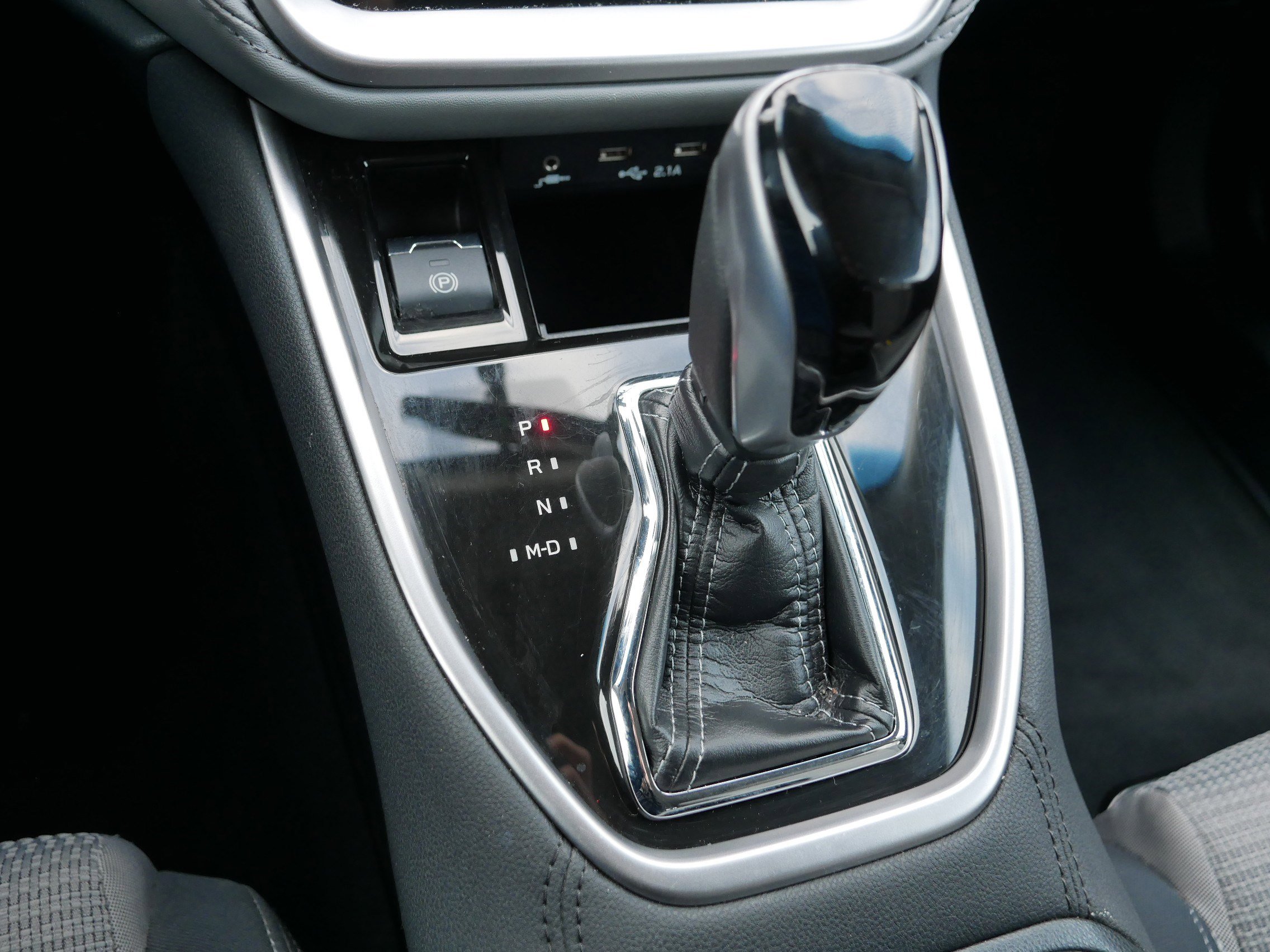 Used 2020 Subaru Outback Premium image 24