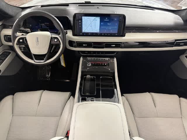 New 2027 Lincoln Aviator Black Label w/ Jet Appearance Package AWD/4WD image 2