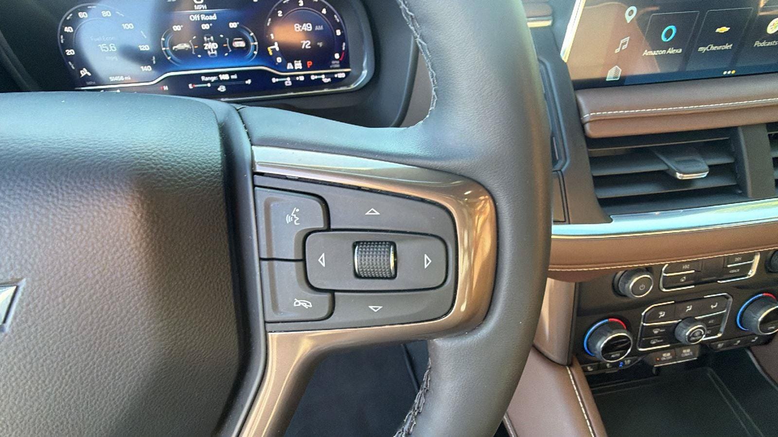 Used 2024 Chevrolet Suburban High Country w/ Max Trailering Package AWD/4WD image 28