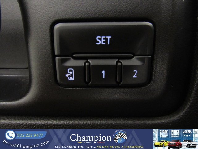 Used 2022 Chevrolet Silverado 3500 High Country w/ Safety Package II AWD/4WD image 34
