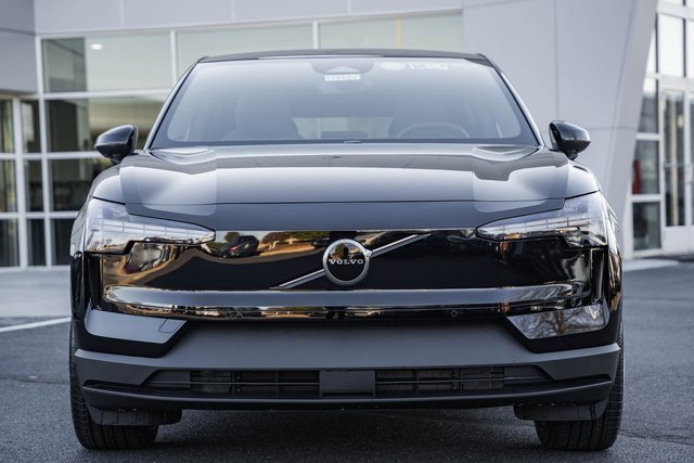 New 2026 Volvo EX30 Plus image 2