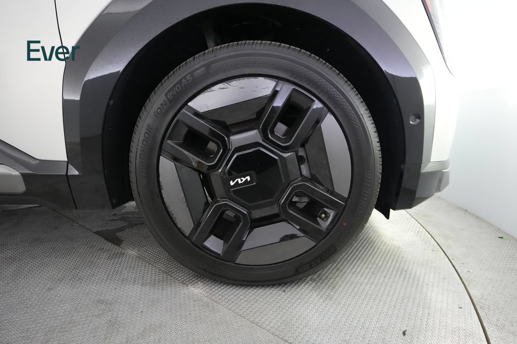 Used 2024 Kia EV9 GT-Line AWD/4WD image 20