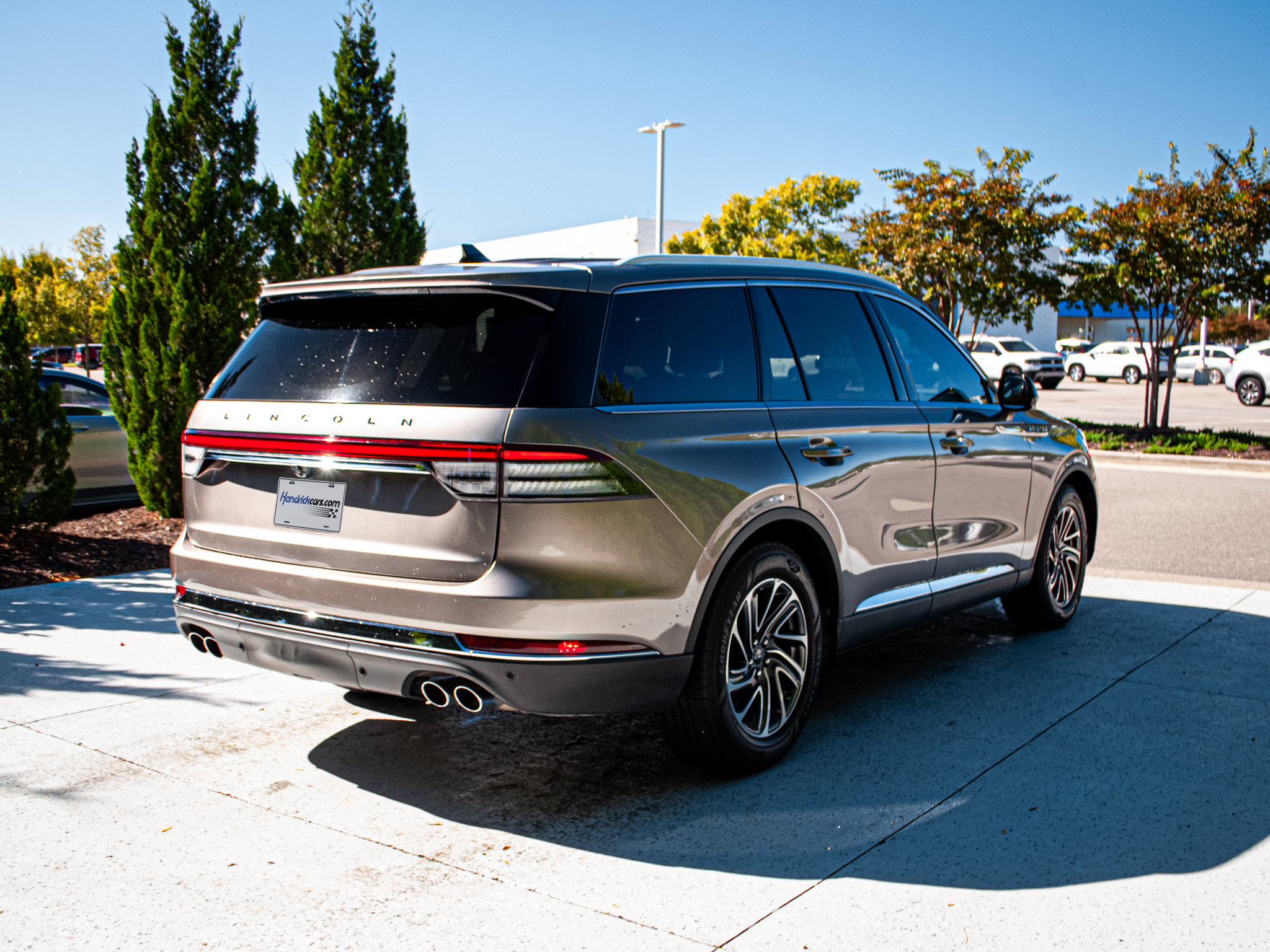 Used 2021 Lincoln Aviator 2WD w/ Elements Package image 12