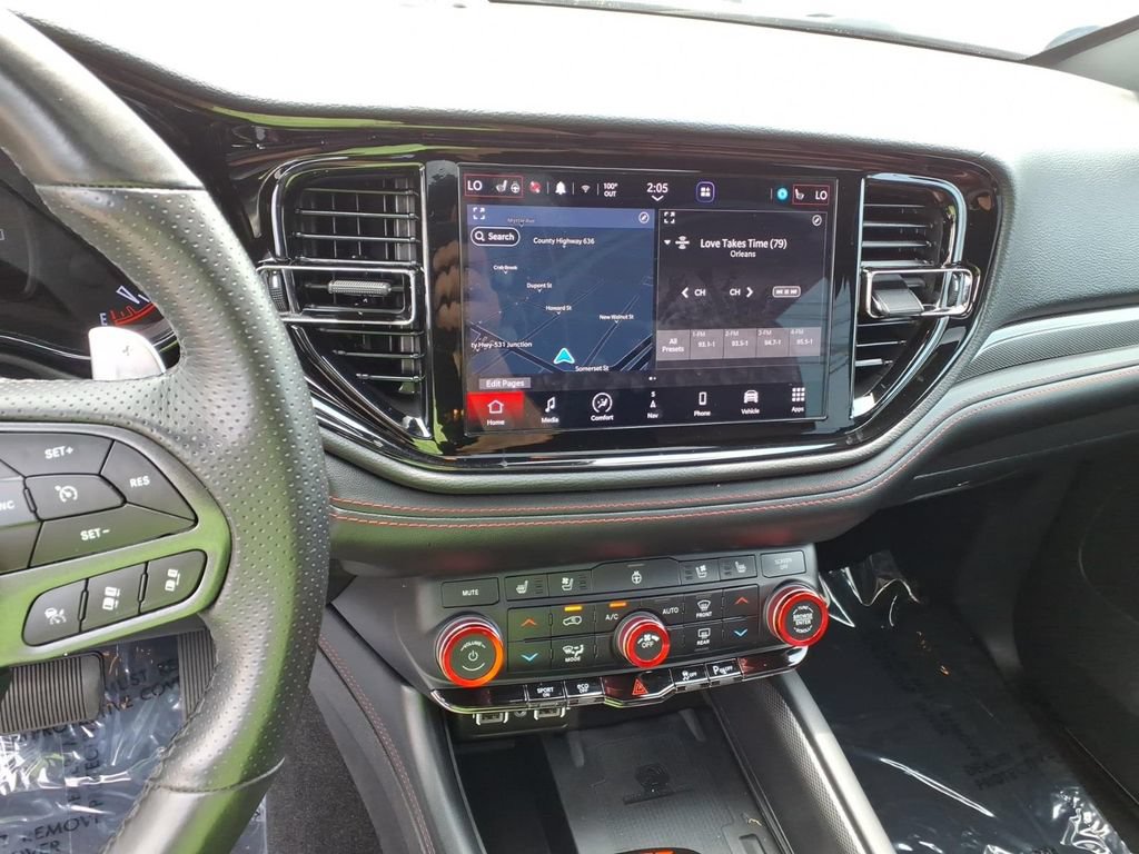 Used 2023 Dodge Durango R/T RWD image 9