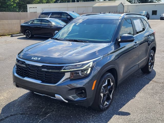 Certified 2025 Kia Seltos EX FWD image 6