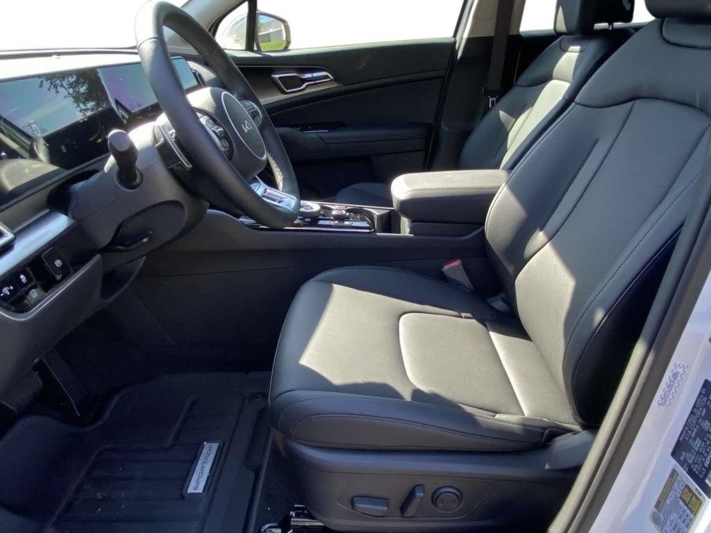 New 2025 Kia Sportage EX AWD/4WD image 11