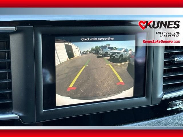 Used 2019 Chrysler Pacifica Touring-L FWD image 34