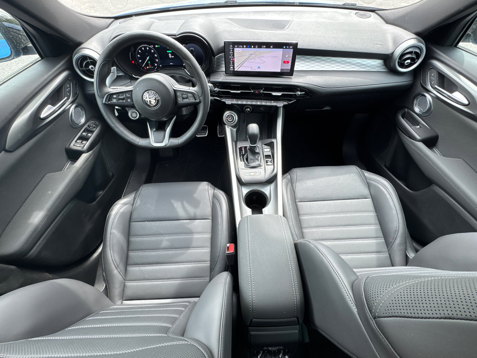 Used 2024 Alfa Romeo Tonale Veloce image 27