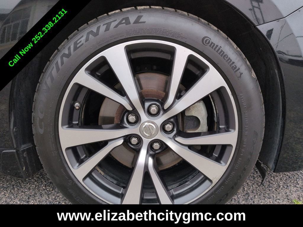 Used 2017 Nissan Maxima Platinum FWD image 12