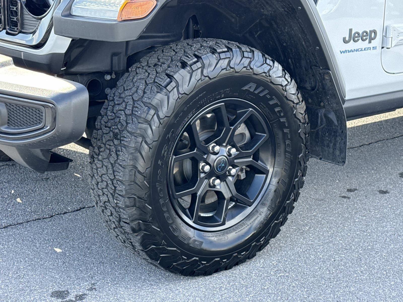 Used 2024 Jeep Wrangler Willys image 29