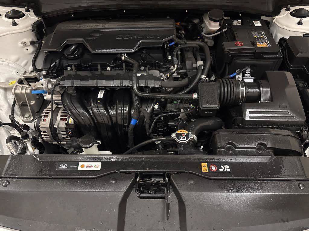 New 2026 Hyundai Elantra SEL Sport Premium FWD image 18