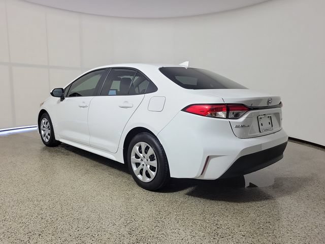 Used 2026 Toyota Corolla LE FWD image 7