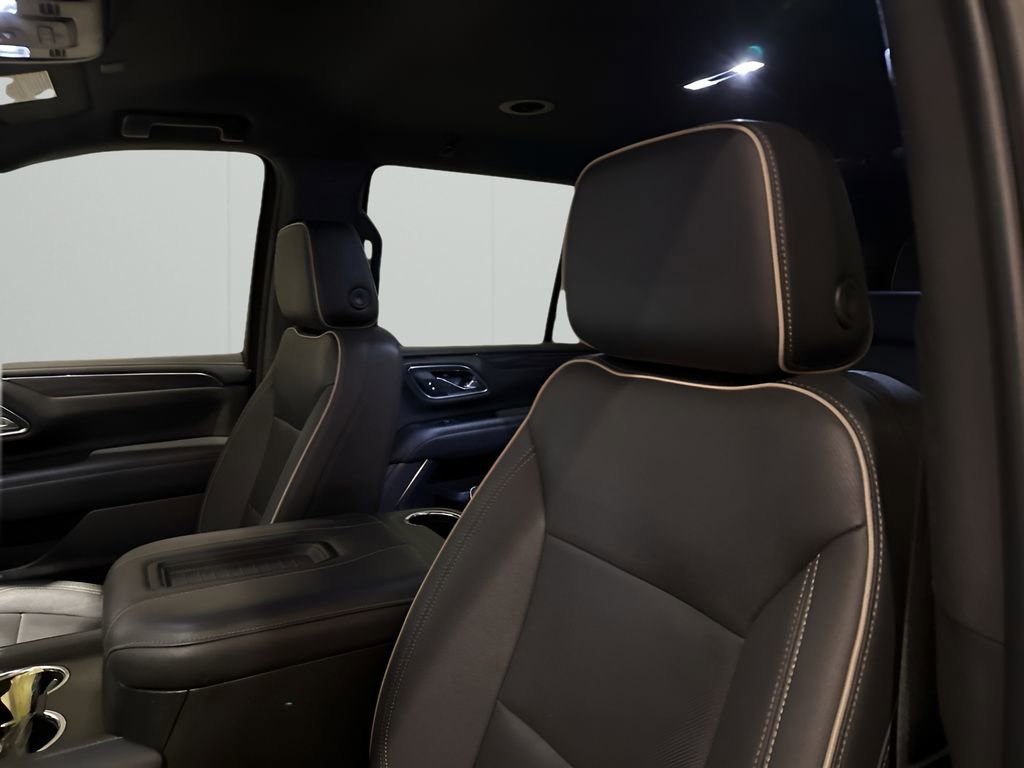 Used 2023 GMC Yukon SLT image 24