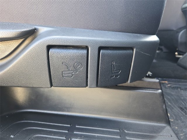 Used 2024 Toyota Highlander LE image 42