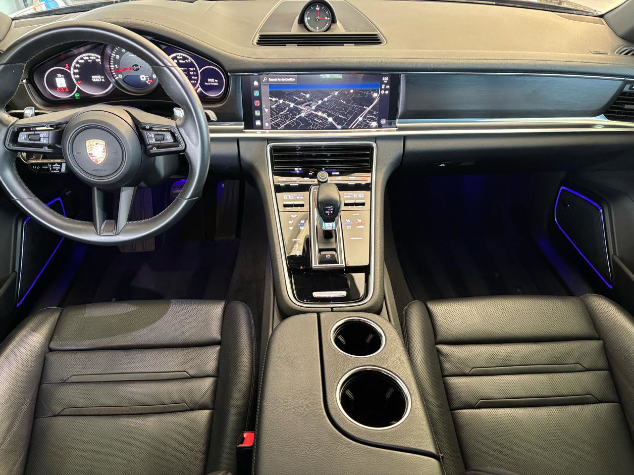 Used 2023 Porsche Panamera 4 Platinum Edition w/ Assistance Package image 18