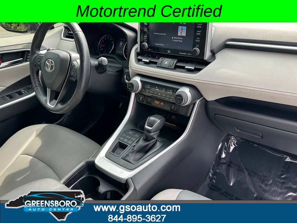 Used 2019 Toyota RAV4 XLE Premium AWD/4WD image 19