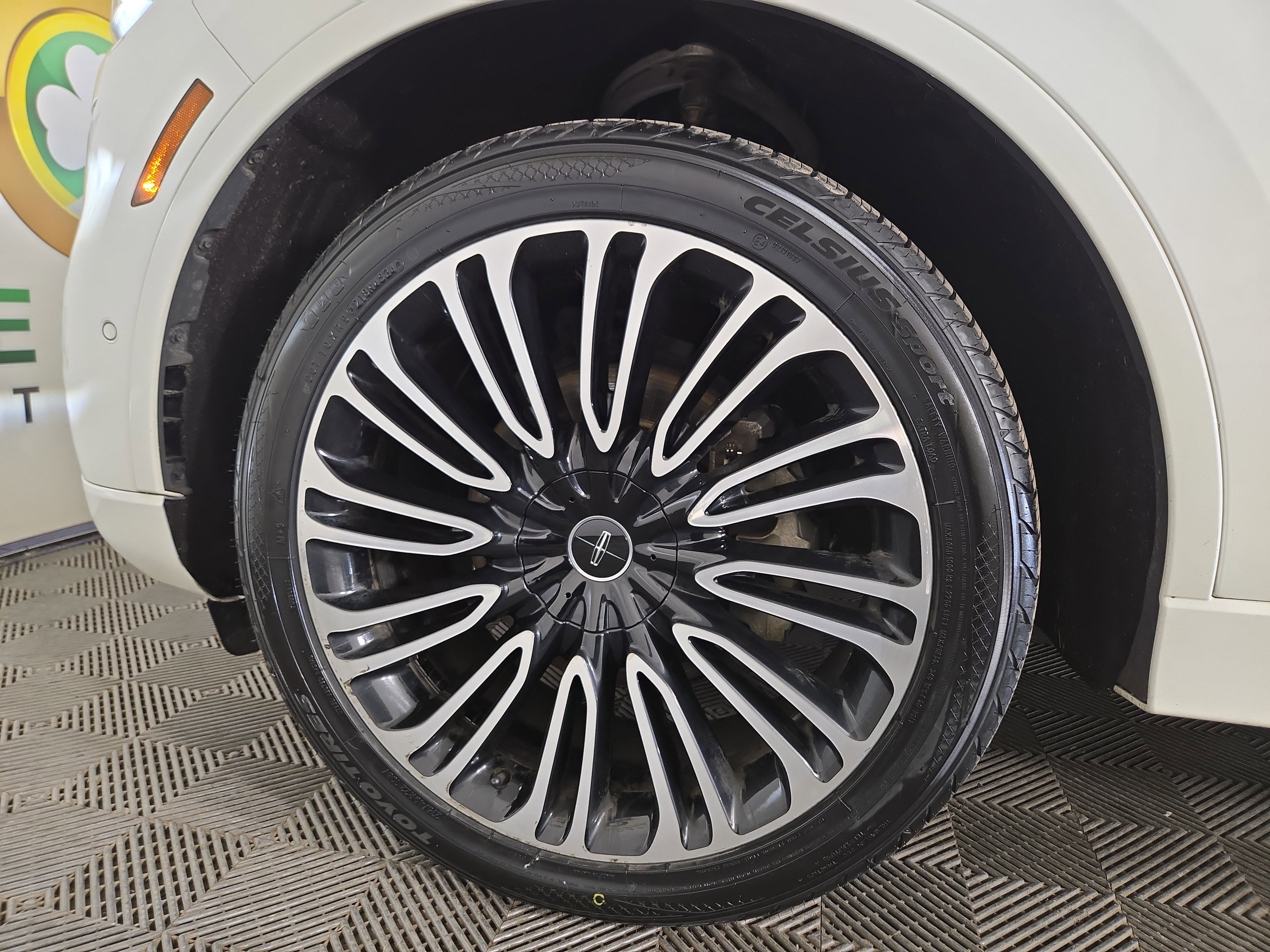 Used 2020 Lincoln Aviator Black Label image 36