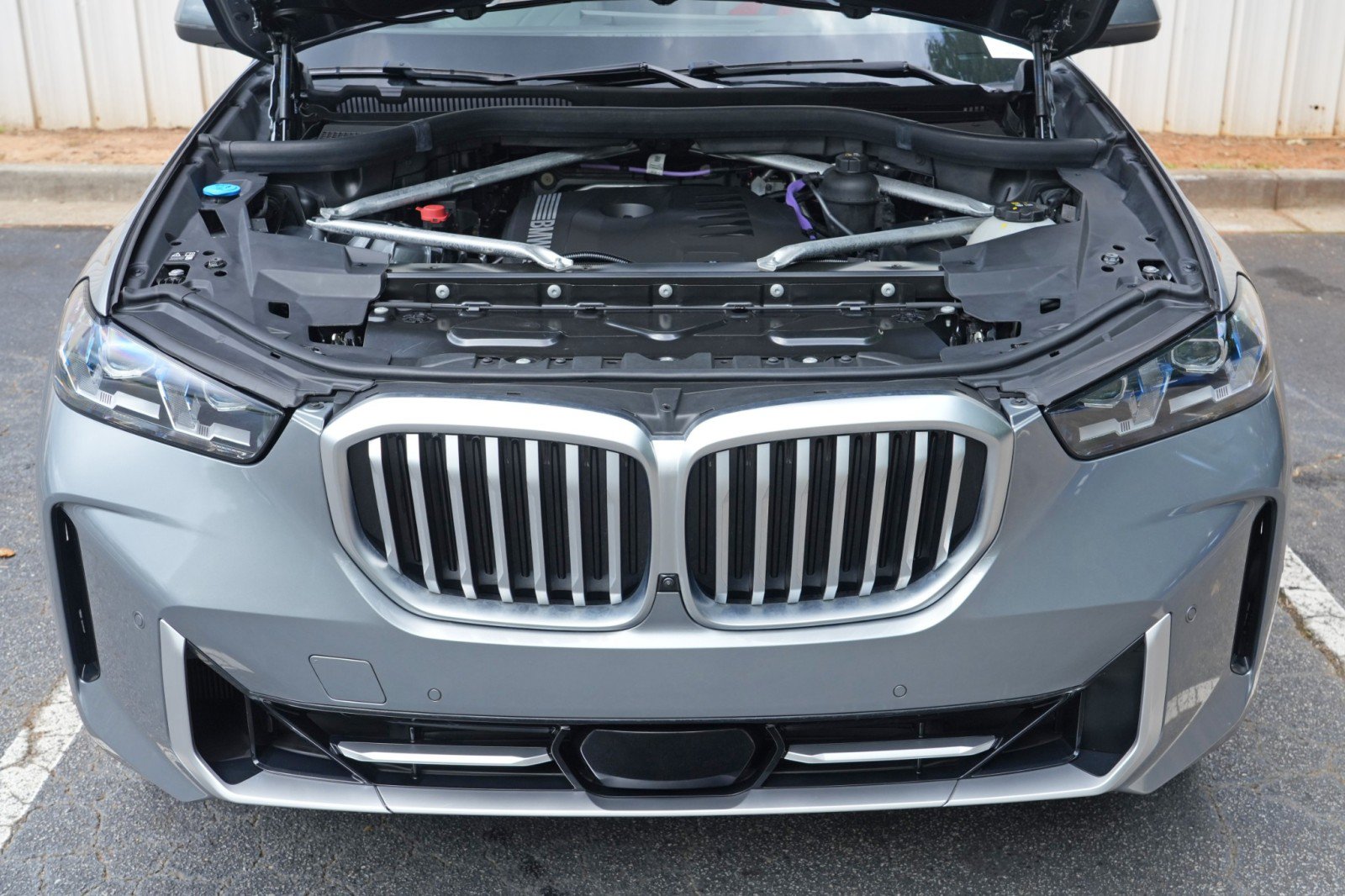 Used 2024 BMW X5 sDrive40i w/ Premium Package RWD image 8