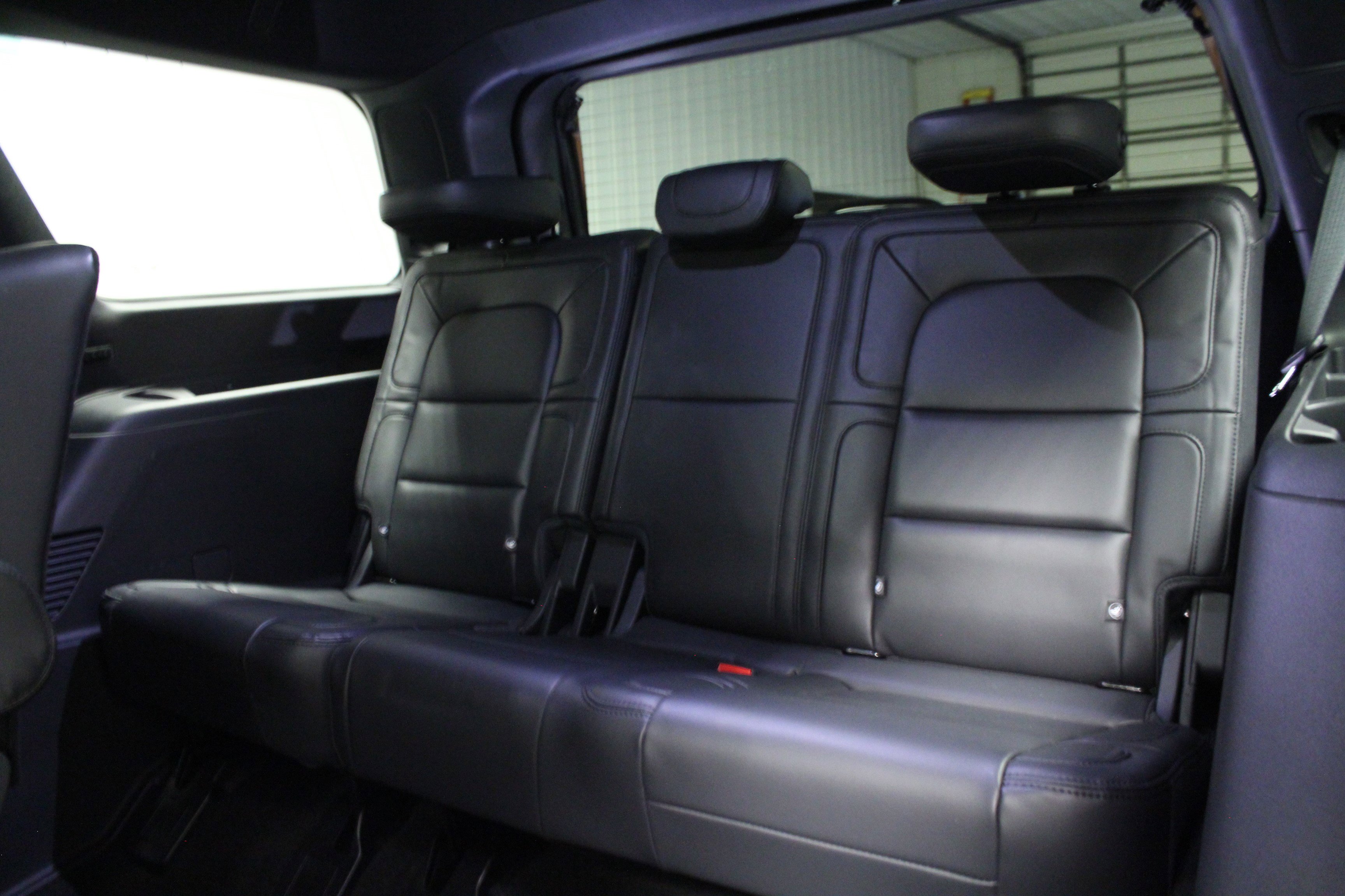 Used 2024 Lincoln Navigator Reserve image 14