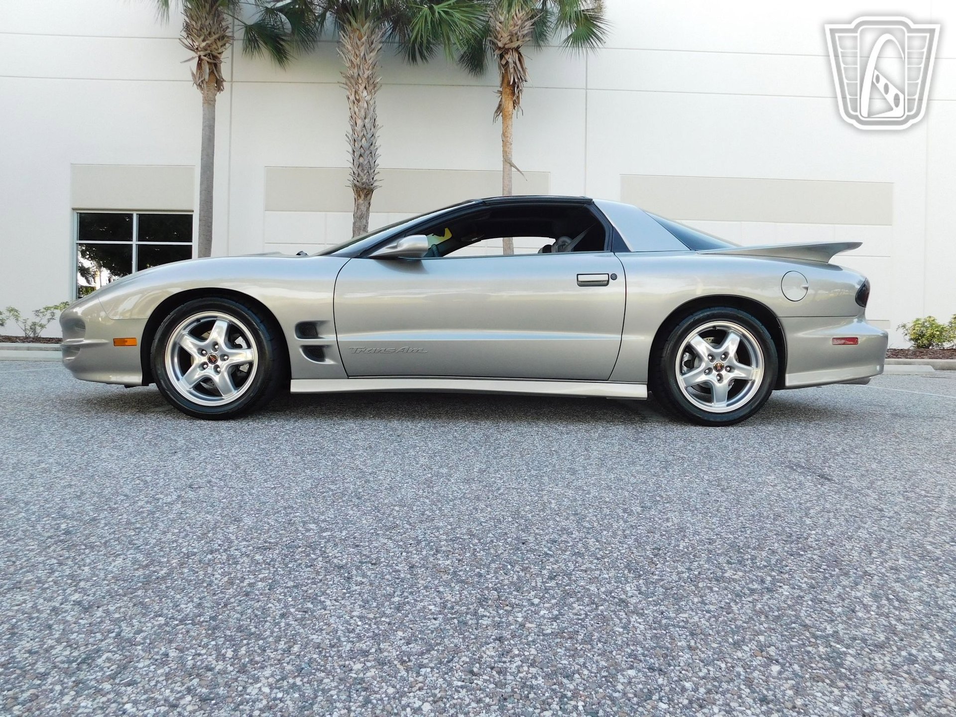 Used 1999 Pontiac Firebird Formula w/ Security Pkg image 28