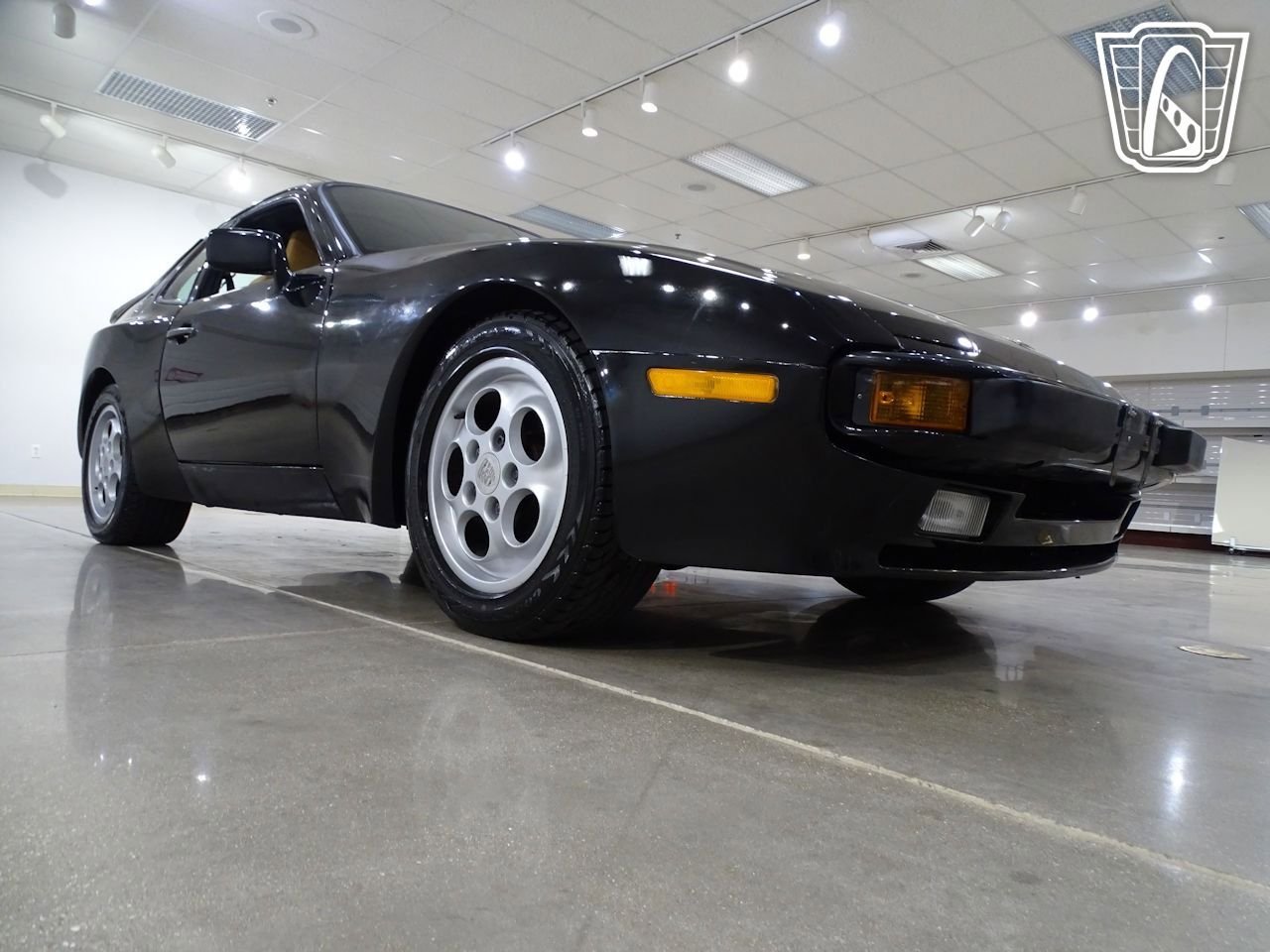Used 1987 Porsche 944 S RWD image 23