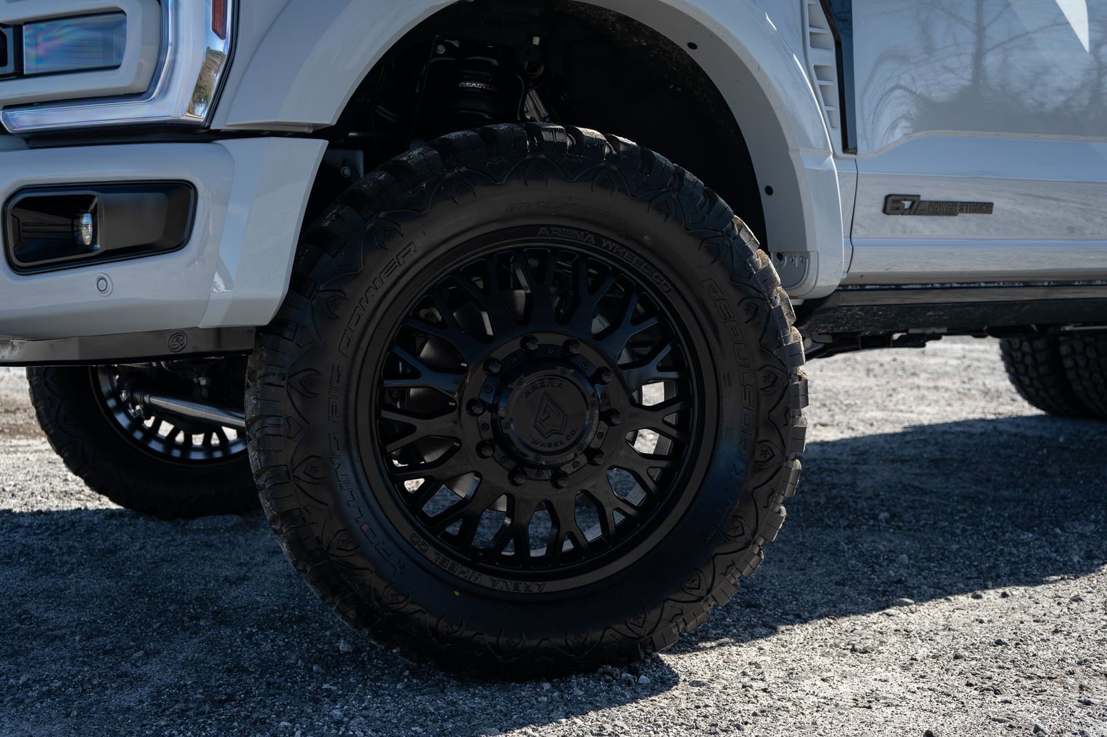 Used 2026 Ford F450 Platinum w/ FX4 Off-Road Package image 8