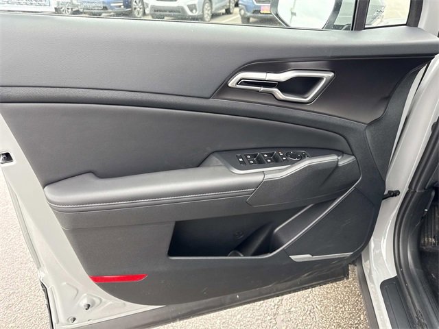 New 2026 Kia Sportage EX image 10