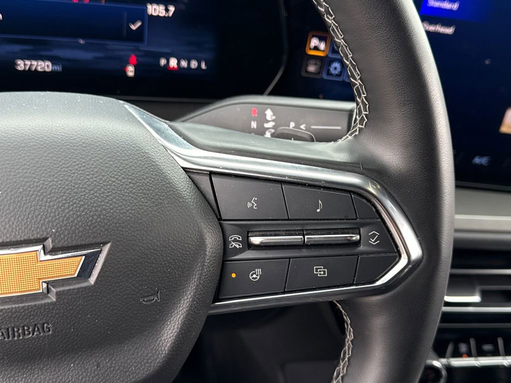 Used 2024 Chevrolet Traverse LT image 30