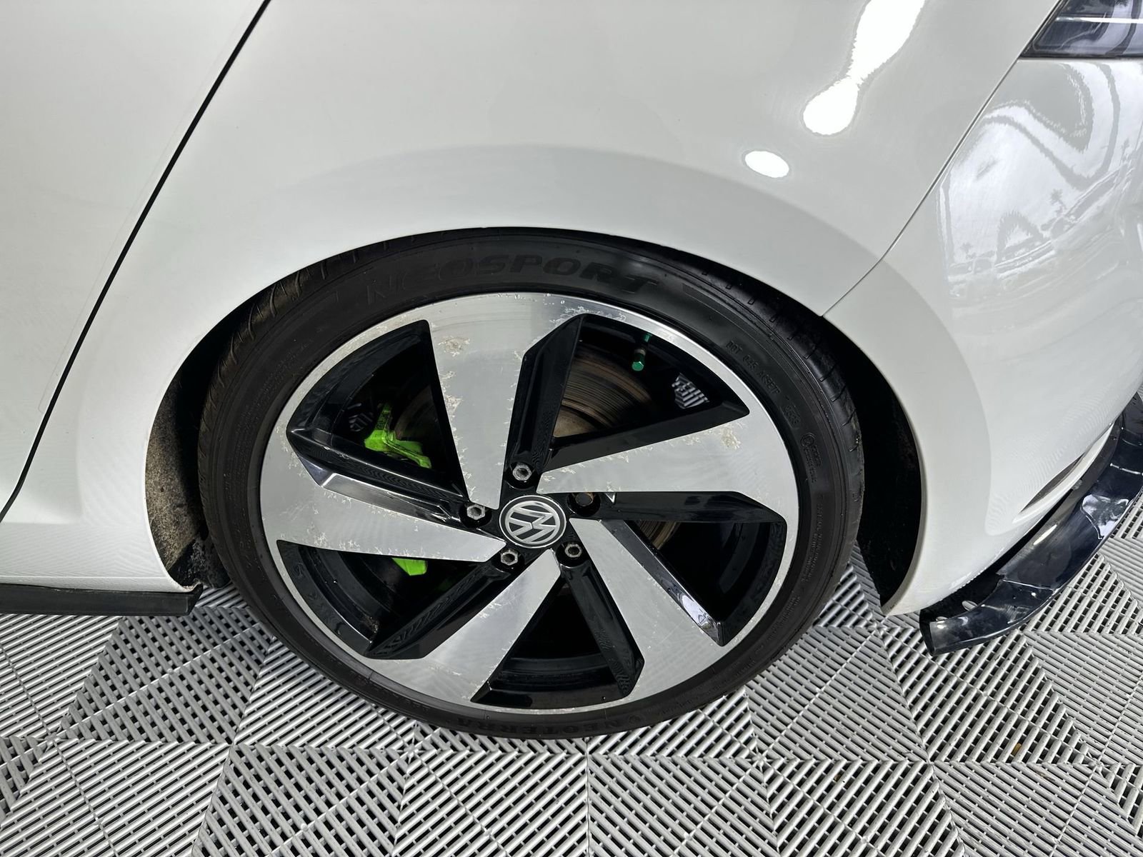 Used 2020 Volkswagen GTI S image 10