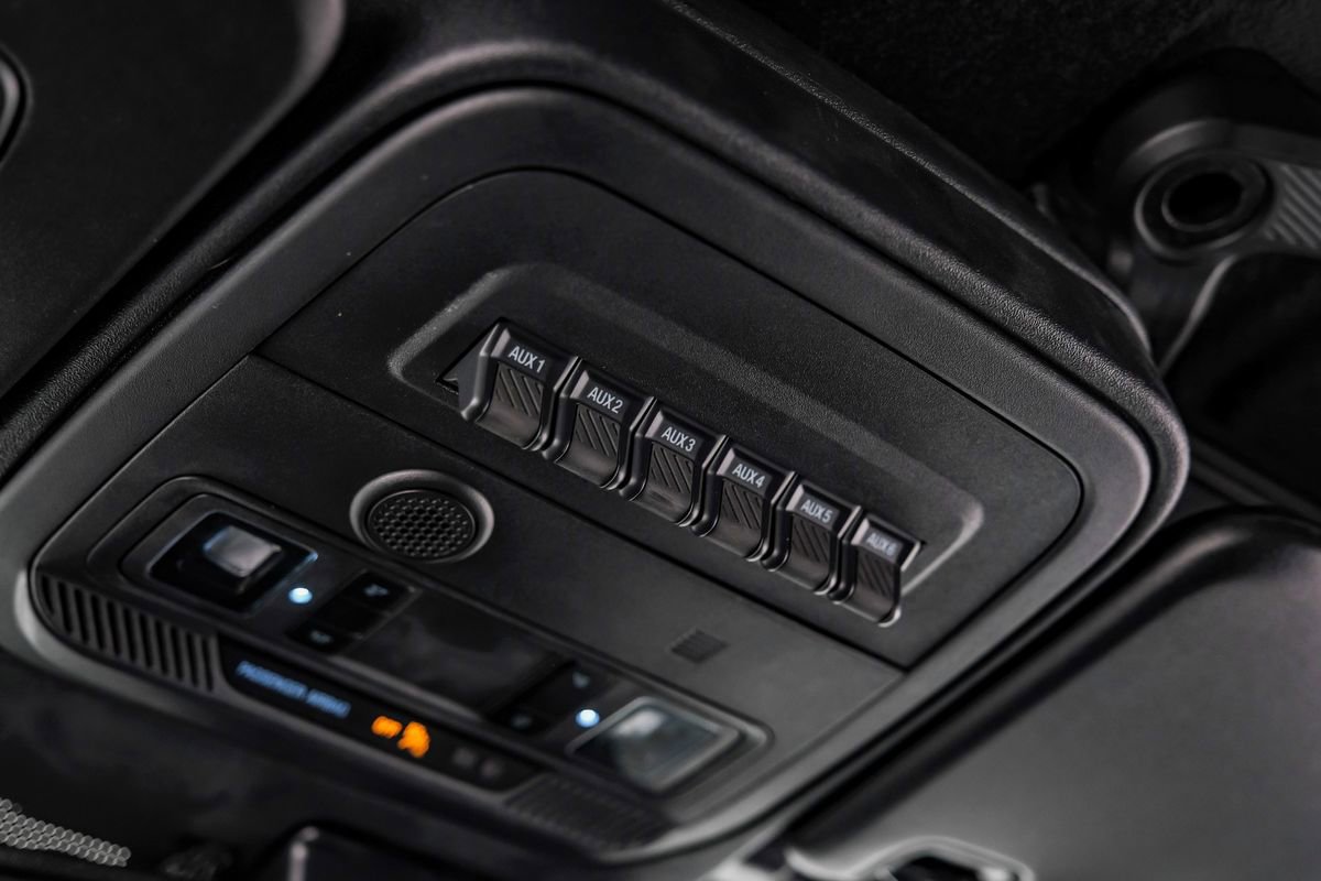 Used 2024 Ford Bronco Badlands image 30