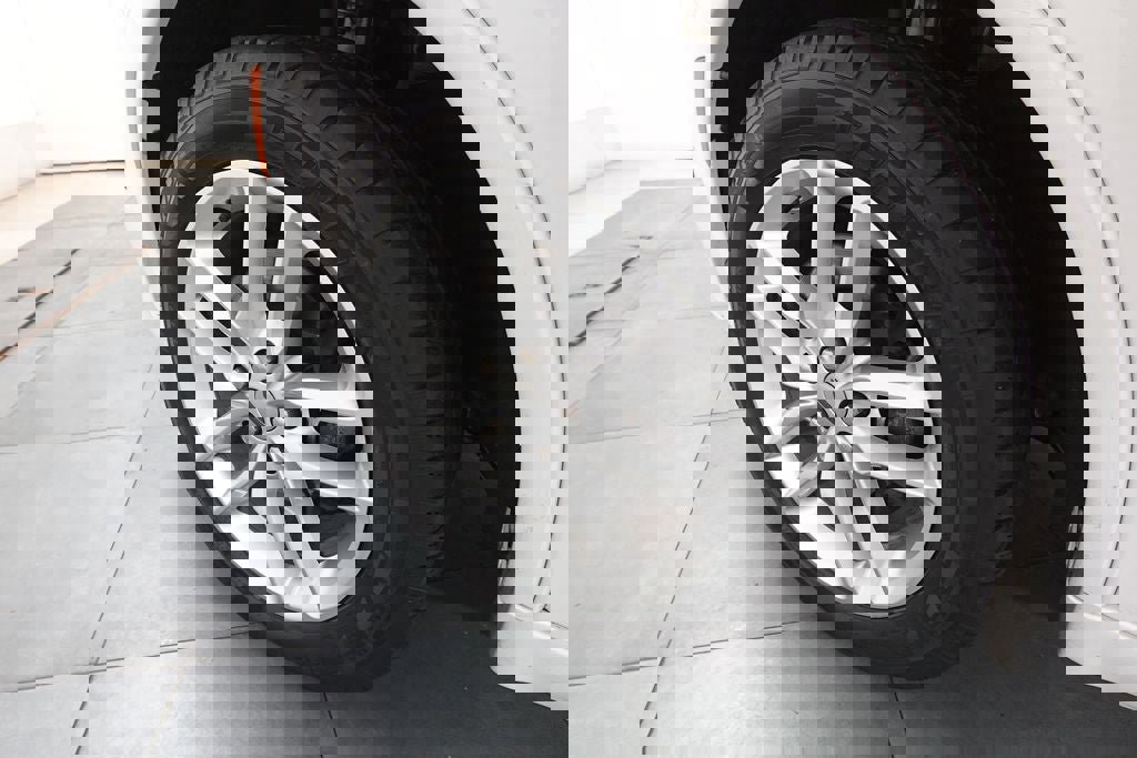 Used 2021 Dodge Durango GT image 30