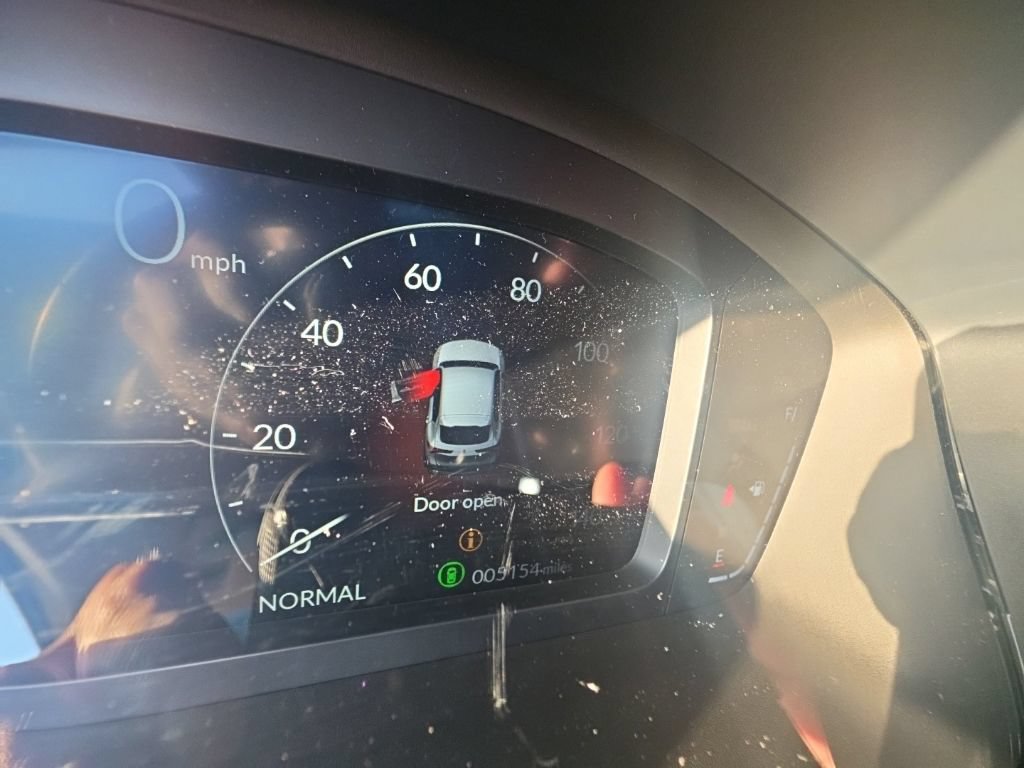 Used 2025 Acura ADX AWD image 15