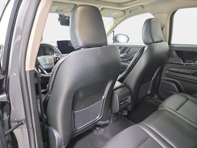 Used 2025 Lincoln Corsair AWD w/ Equipment Group 101A image 10