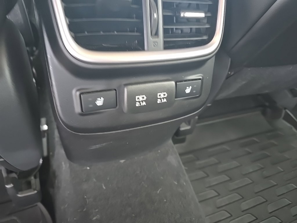 Used 2021 Subaru Outback Limited AWD/4WD image 12