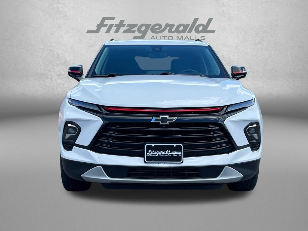 Used 2024 Chevrolet Blazer LT w/ Sound & Technology Package AWD/4WD image 5