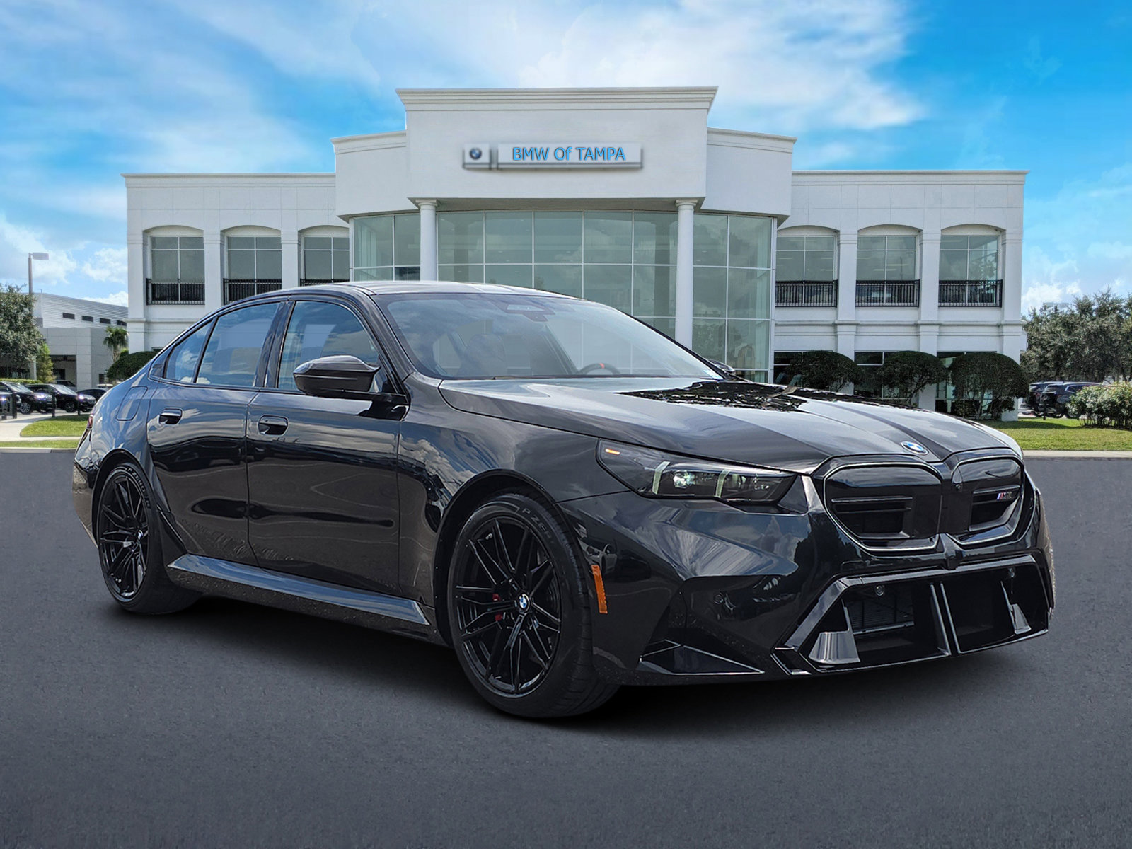 New 2026 BMW M5 w/ Carbon Package image 1