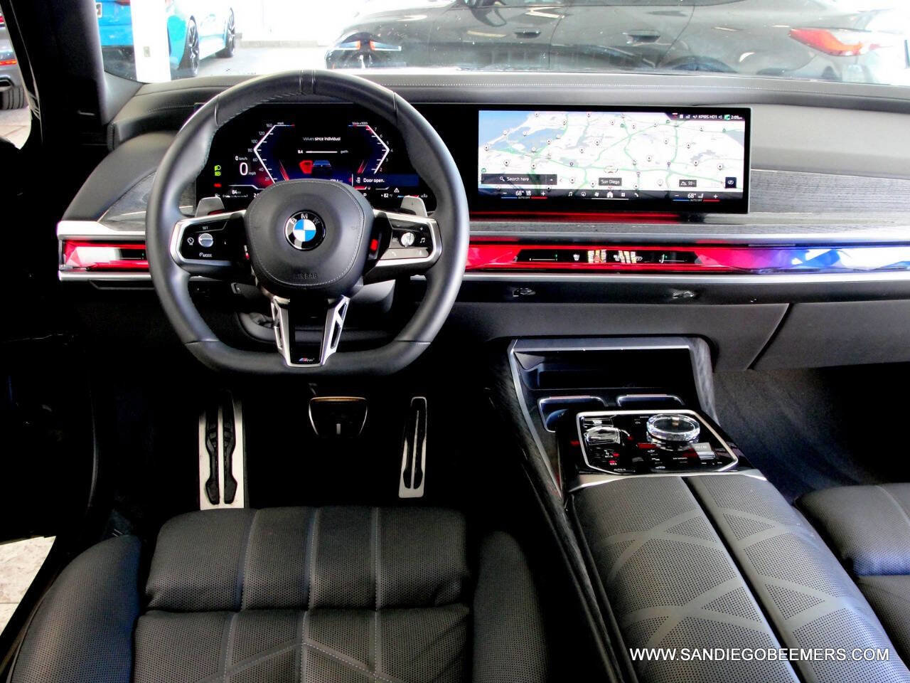 Used 2023 BMW 740i 740i M SPORT PRO+HUD+SWAROVSKI w/ Parking Assistance Package image 29
