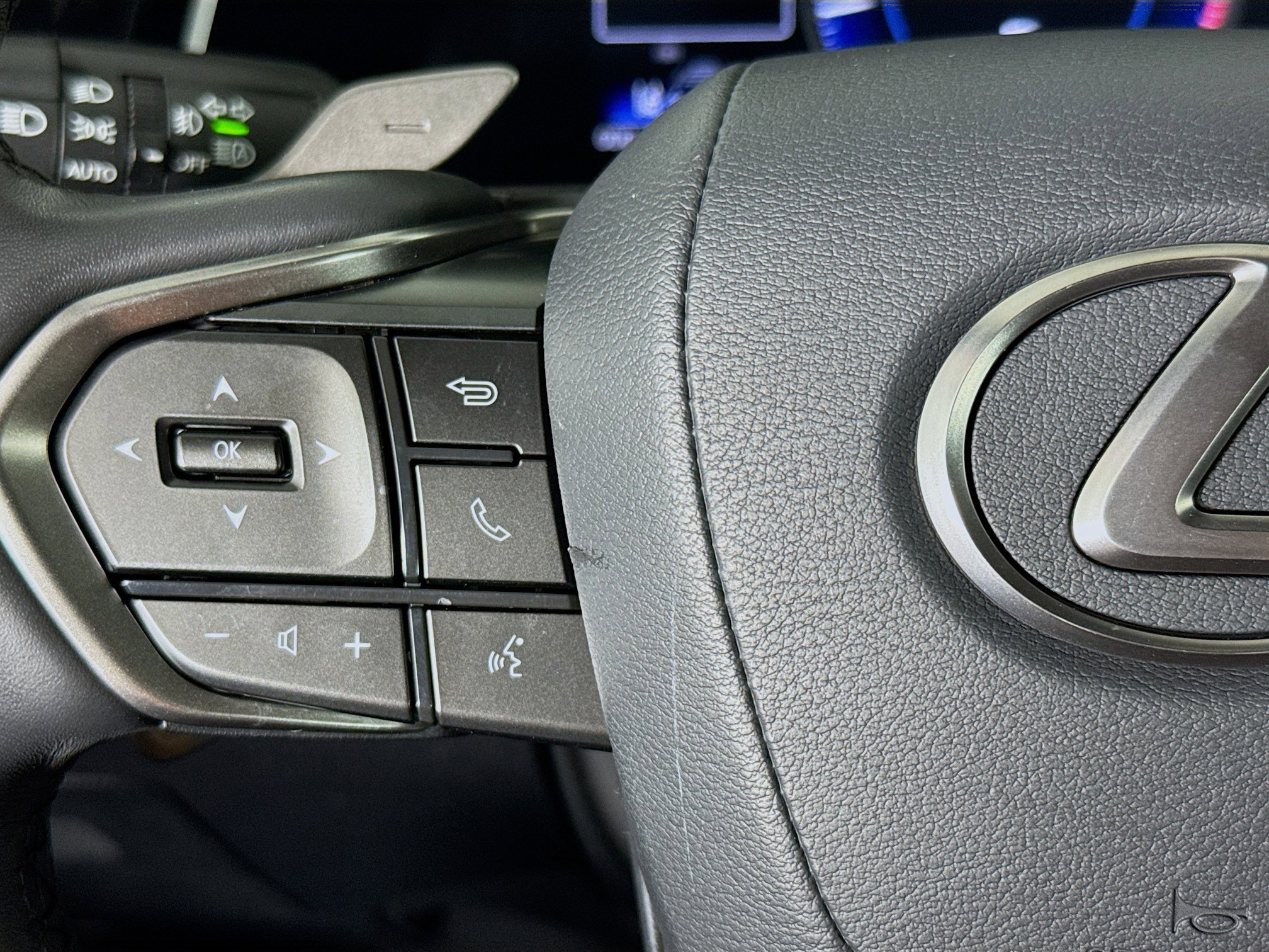 Used 2023 Lexus RX 350 FWD image 13