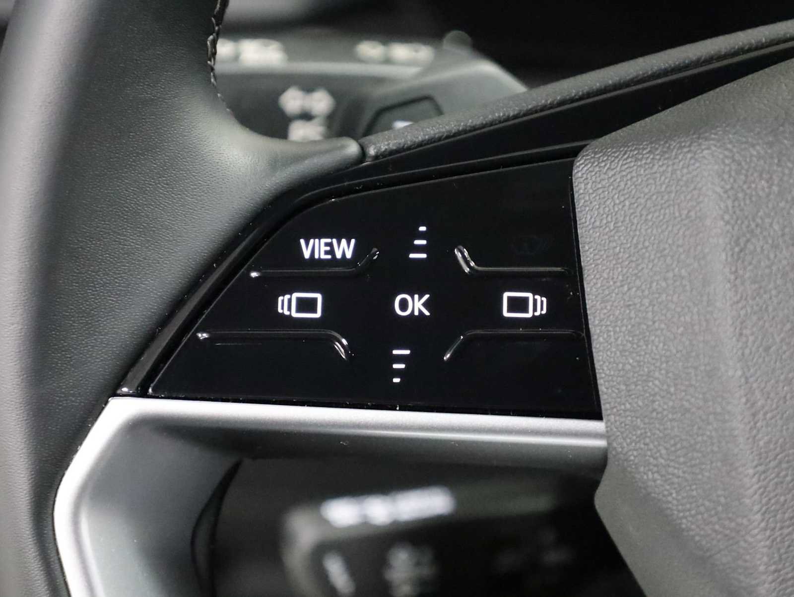 Certified 2025 Audi Q5 Premium AWD/4WD image 24