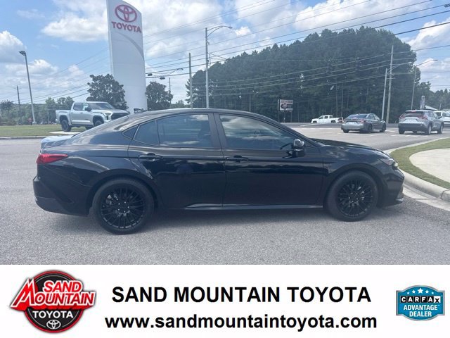 Used 2025 Toyota Camry LE FWD image 2