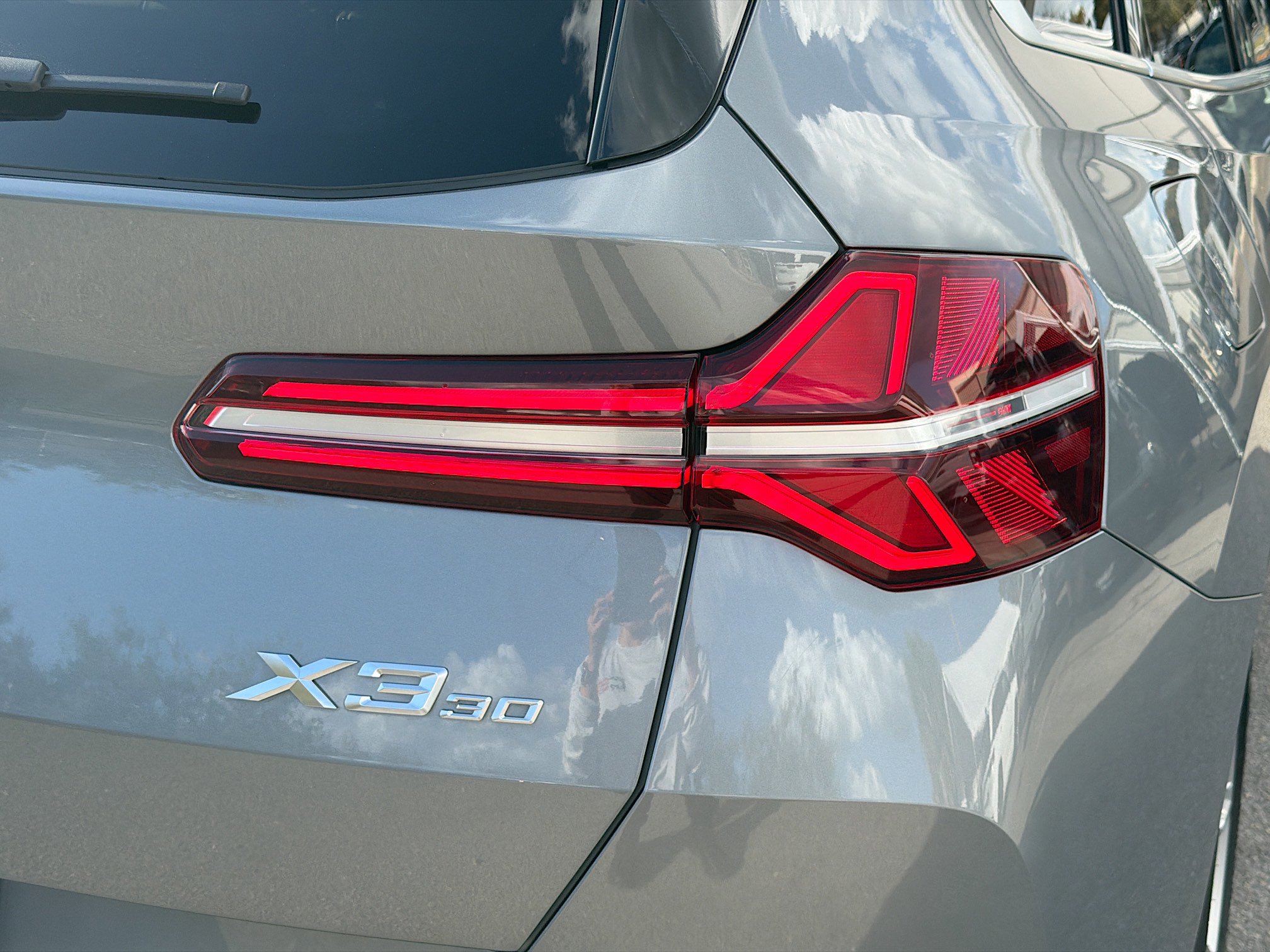 Used 2025 BMW X3 xDrive30i w/ Premium Package image 10