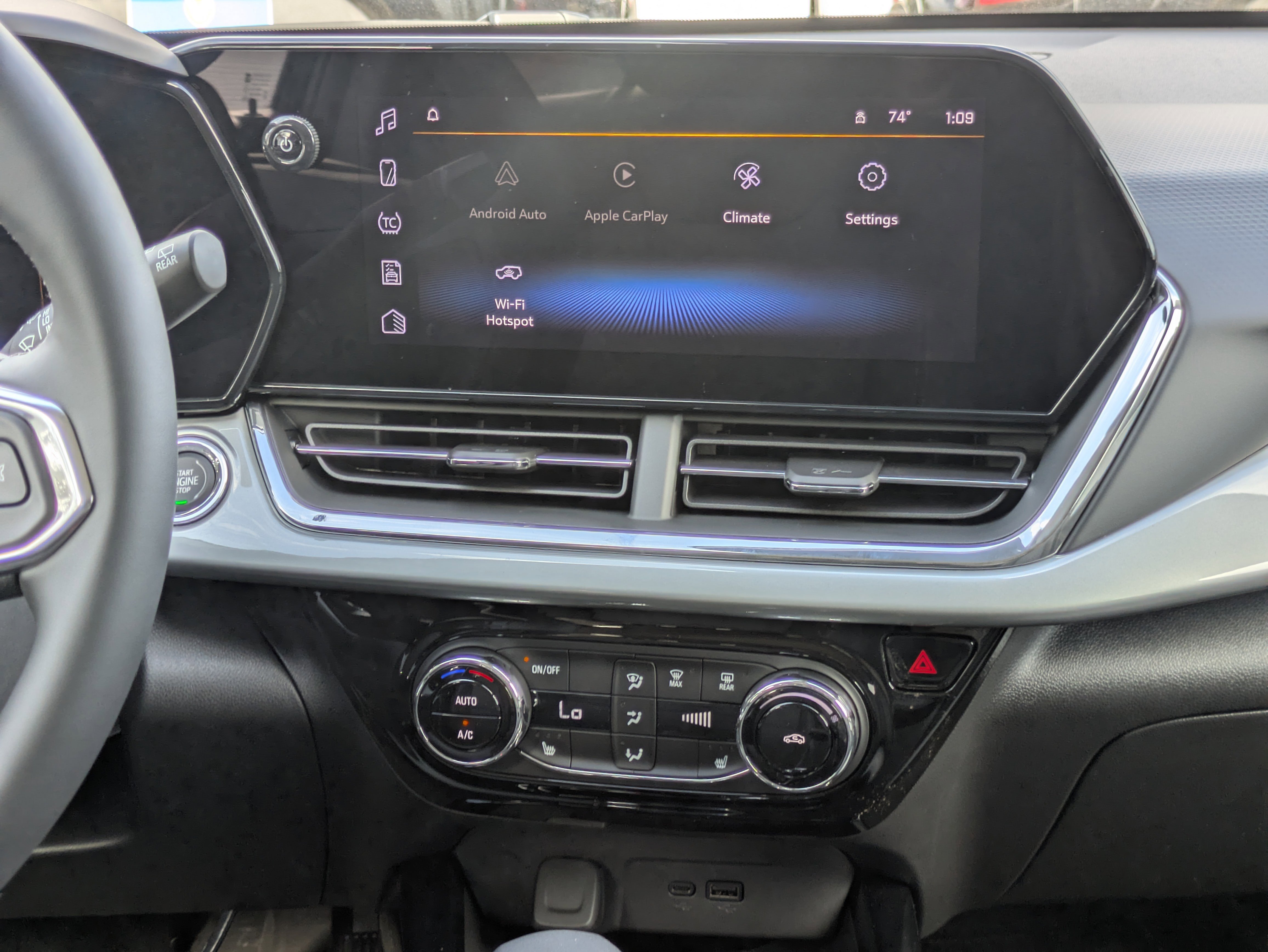 New 2026 Chevrolet Trax LT w/ Driver Confidence Package image 5